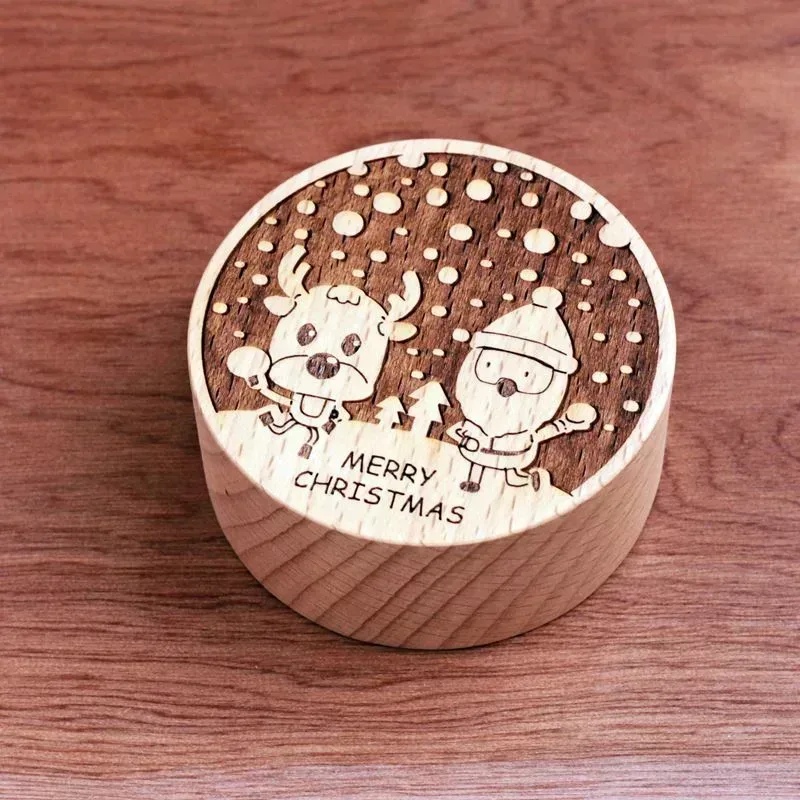 聖誕麋鹿打雪仗音樂盒 精緻木刻細節實拍照
